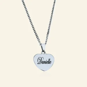 Dames ketting graveren | hartje met naam of tekst Titanium zilveren kleur