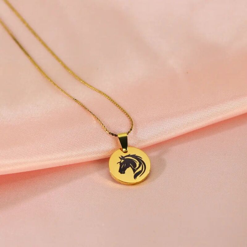 Kinderketting met letter en afbeelding graveren goudkleurig