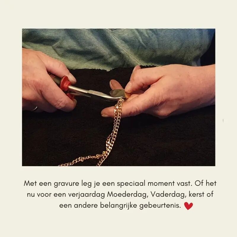Arabische naam ketting Ketting met Arabische naam goud kleurig