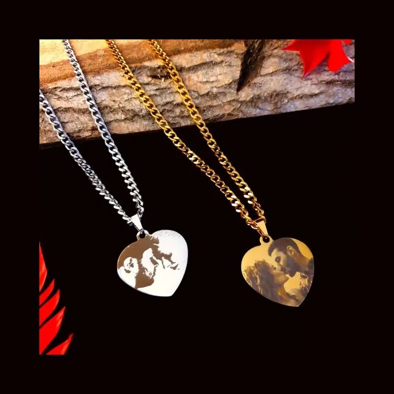 Foto ketting Fotoketting met hartje met graveerde foto zilver kleurig