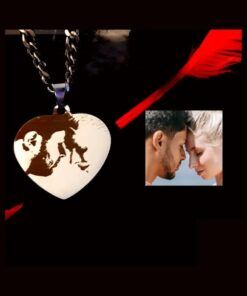 Foto ketting Fotoketting met hartje met graveerde foto zilver kleurig