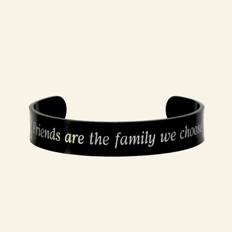 Slavenarmband heren Titanium met tekst zwart